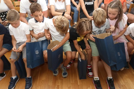PRVI ŠOLSKI DAN UNEC 20 FOTO LJUBO VUKELIČ